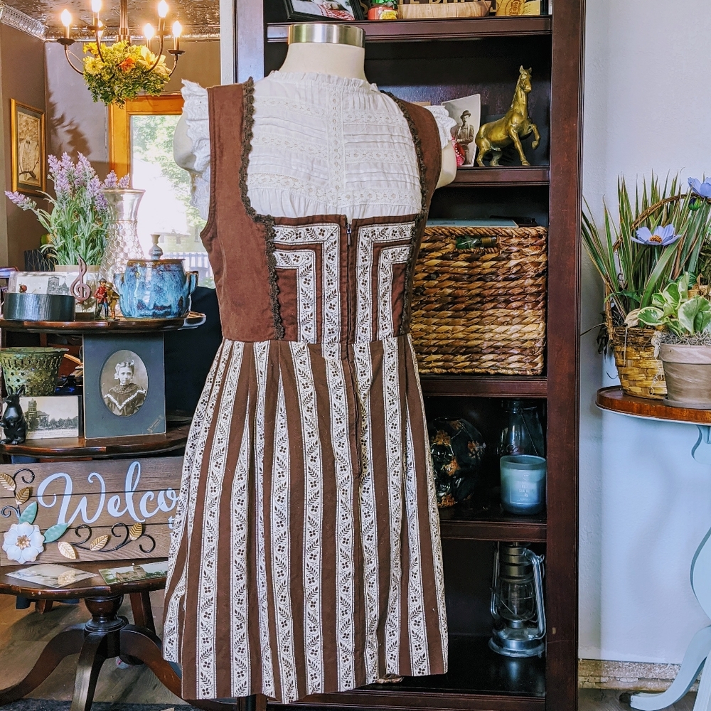 Brown and Cream vintage Dirndl Oktoberfest German